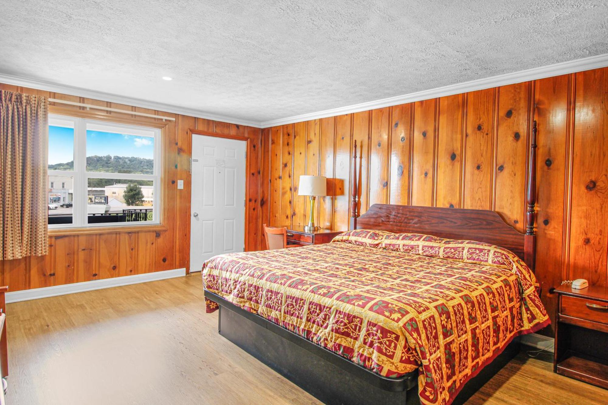 Horse Cave Motel Exterior photo